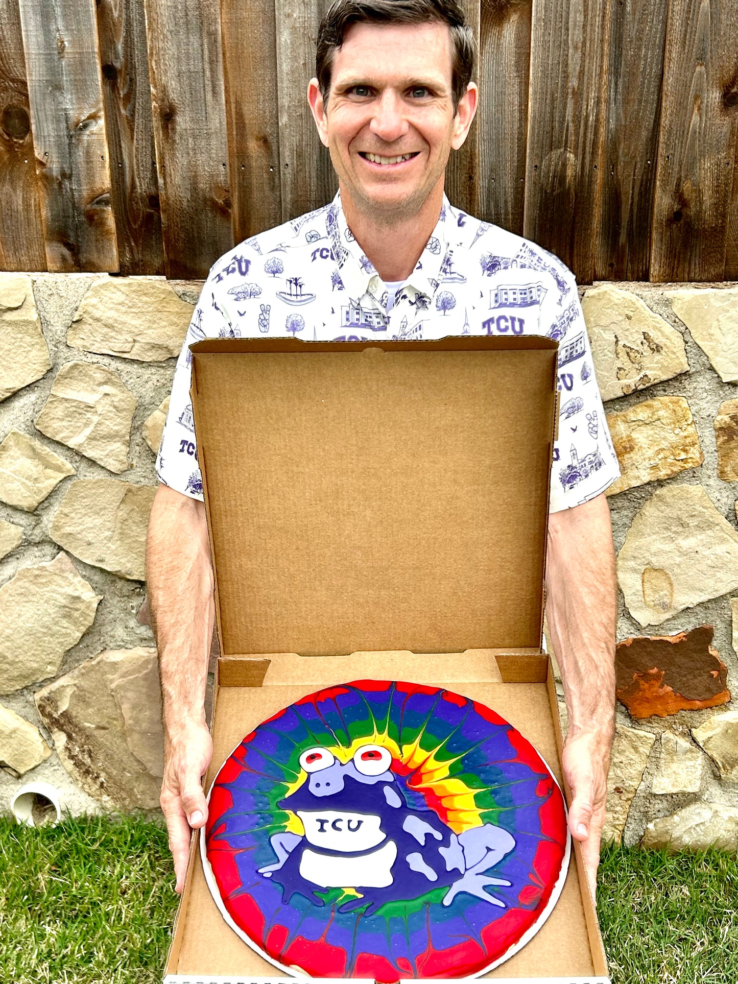 Hypnotoad Round 16" Sugar Cookie Cake